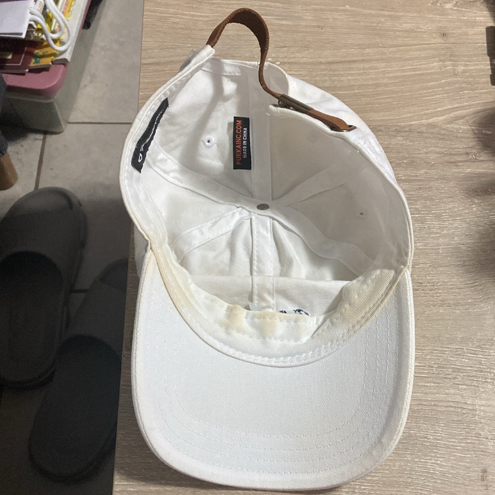 SixHundredFour White Cap with Black Embroidered Designer Tag - Picture 6 of 11